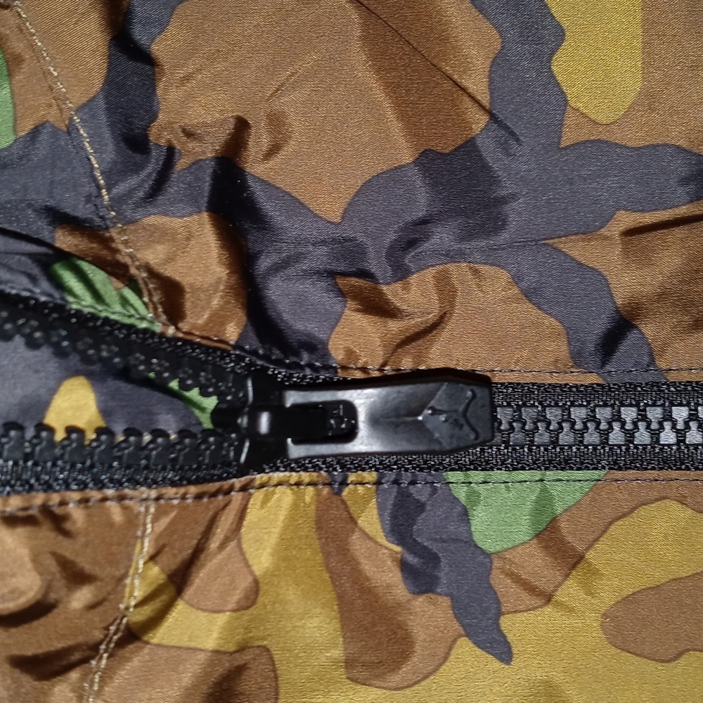 Sold - Picture 4 of 9